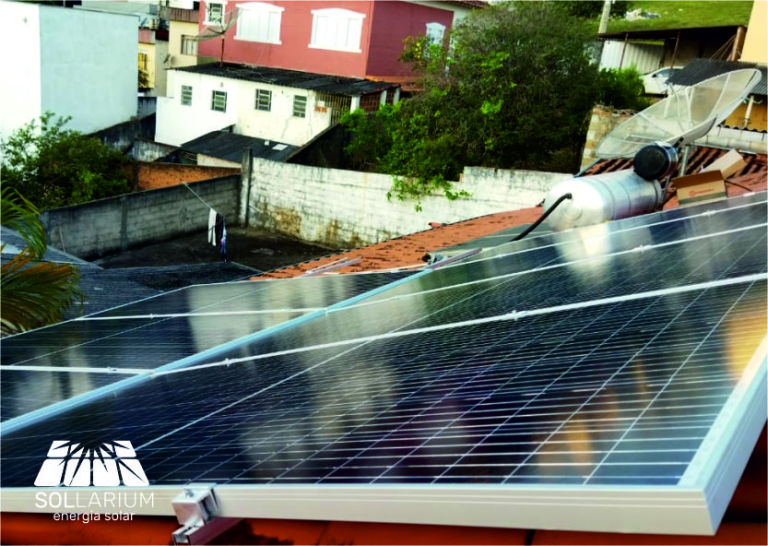 Instalação de placas fotovoltaicas para geração de energia  solar em Varginha