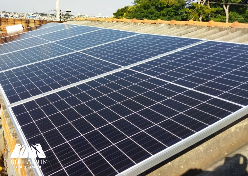 Instalação de placas fotovoltaicas para geração de energia  solar em Alfenas