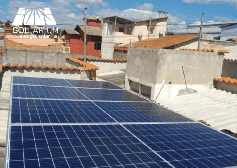 Instalação de placas fotovoltaicas para geração de energia  solar em Três Pontas