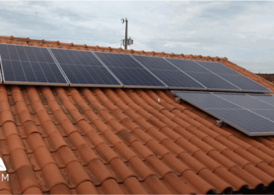 Instalação de placas fotovoltaicas para geração de energia  solar em Três Pontas